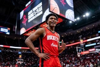Amen Thompson contract