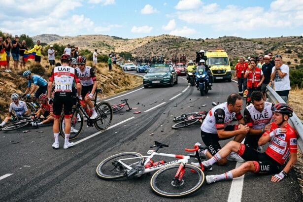 Keyword Vuelta a Espana 2026 Pogacar crash
